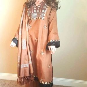 3 peice Pakistan Indian brown dress